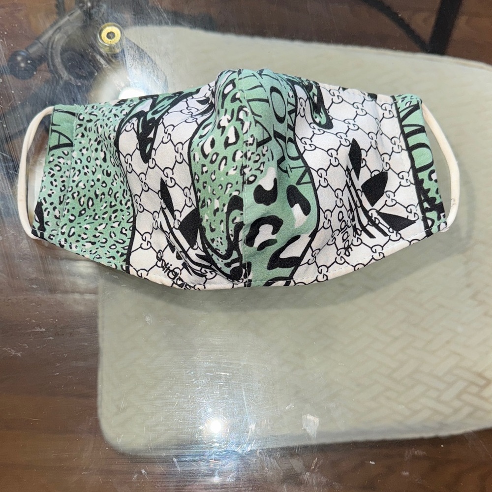adidas Graphic Face Mask in Green and Black